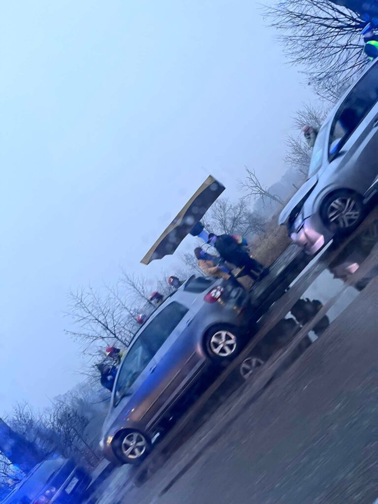 IMG_0845-768x1024 [Z OSTATNIEJ CHWILI] Kolizja samochodów w Wągrowcu!