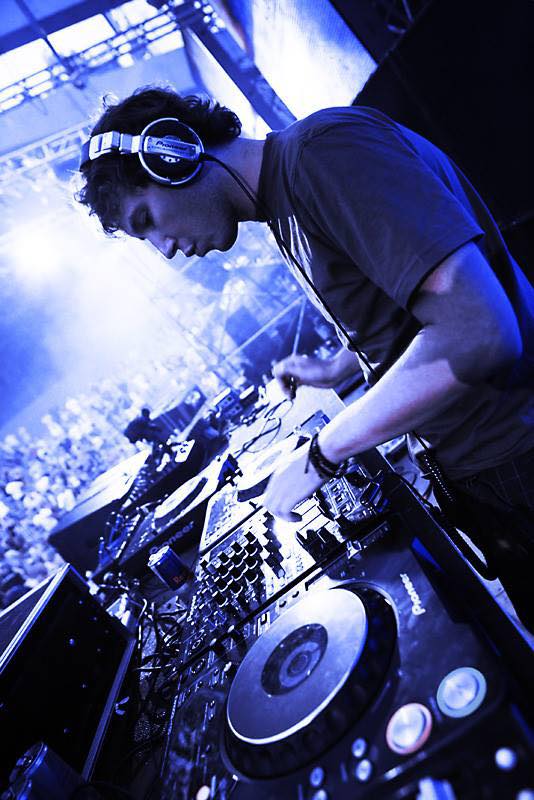 499702508_1340575814254045_1549252845253109723_n Rozpoczęcie Lata 2025 w Kozielsku – muzyczna inauguracja wakacji z gwiazdami klubowej sceny