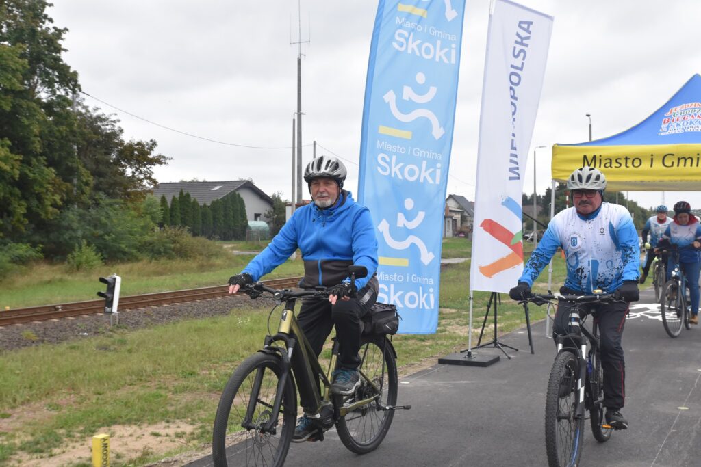 556819173_1297701565487085_5512916242326086350_n-1024x683 Skoki z nową ścieżką pieszo-rowerową. Inwestycja za 3 mln zł zakończona