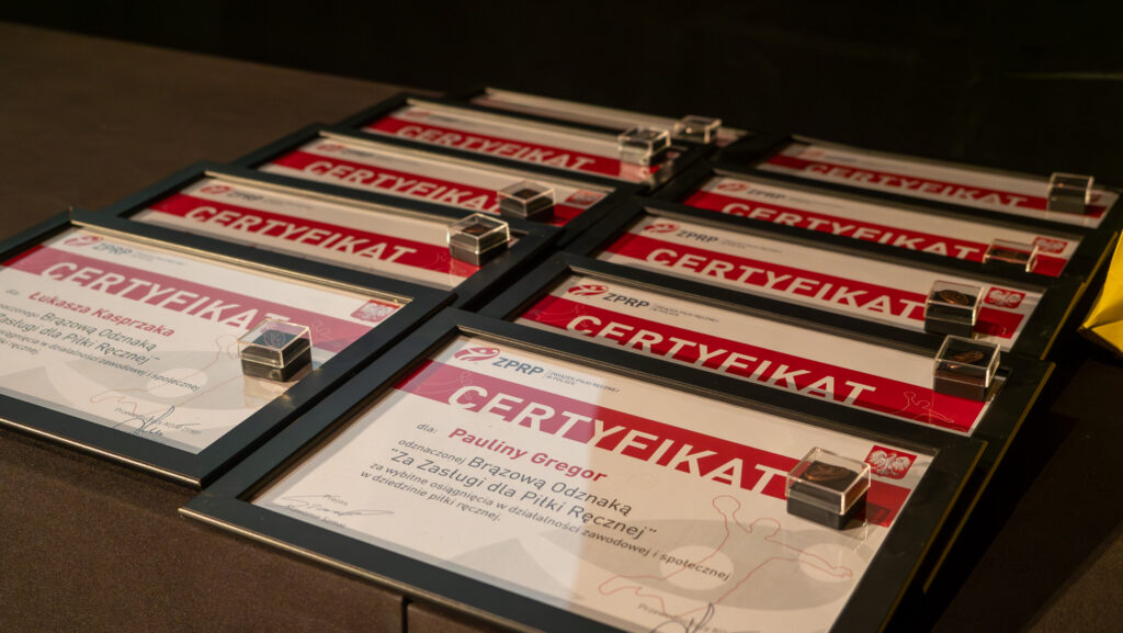 571254577_1467136425200263_7245802129782127522_n-1024x577 Wągrowiec świętował 100-lecie MKS Nielba! Uroczysta gala w MDK z udziałem sportowych legend i samorządowców