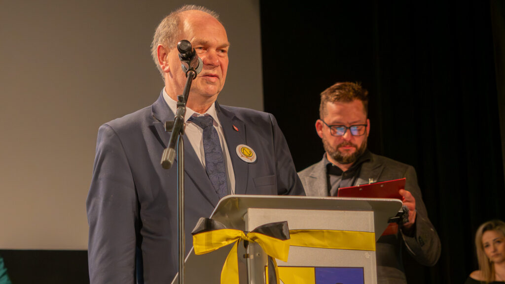 572352579_1467138441866728_8637125171212694855_n-1024x577 Wągrowiec świętował 100-lecie MKS Nielba! Uroczysta gala w MDK z udziałem sportowych legend i samorządowców