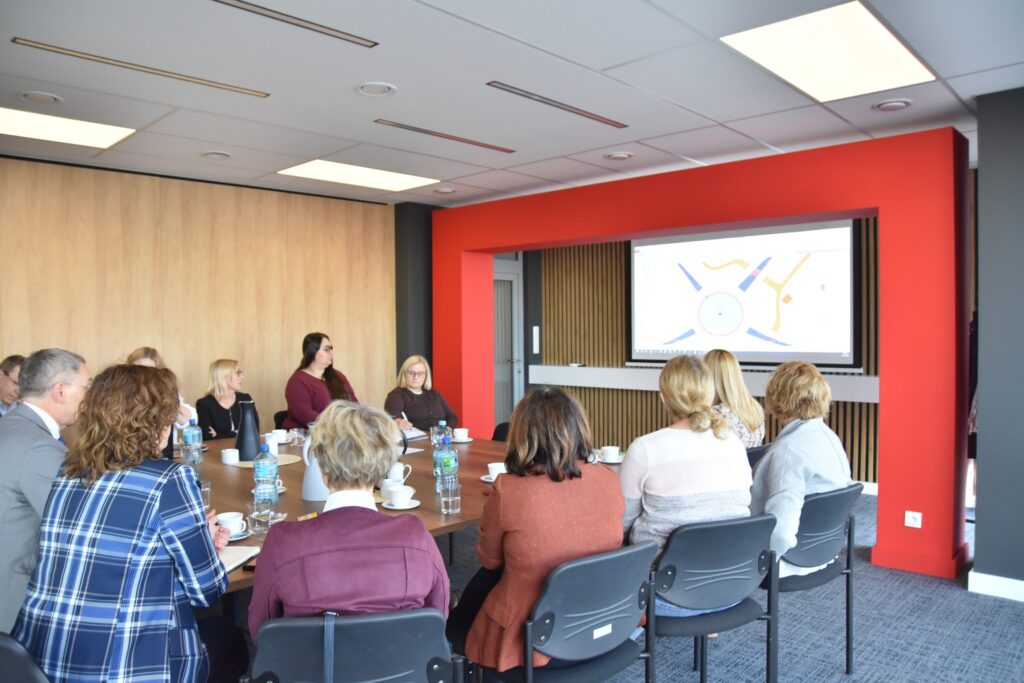 572955285_1323616166228958_4205720885104577504_n-1024x683 Budowa V odcinka obwodnicy Wągrowca coraz bliżej! Trwa opracowanie projektu budowlanego