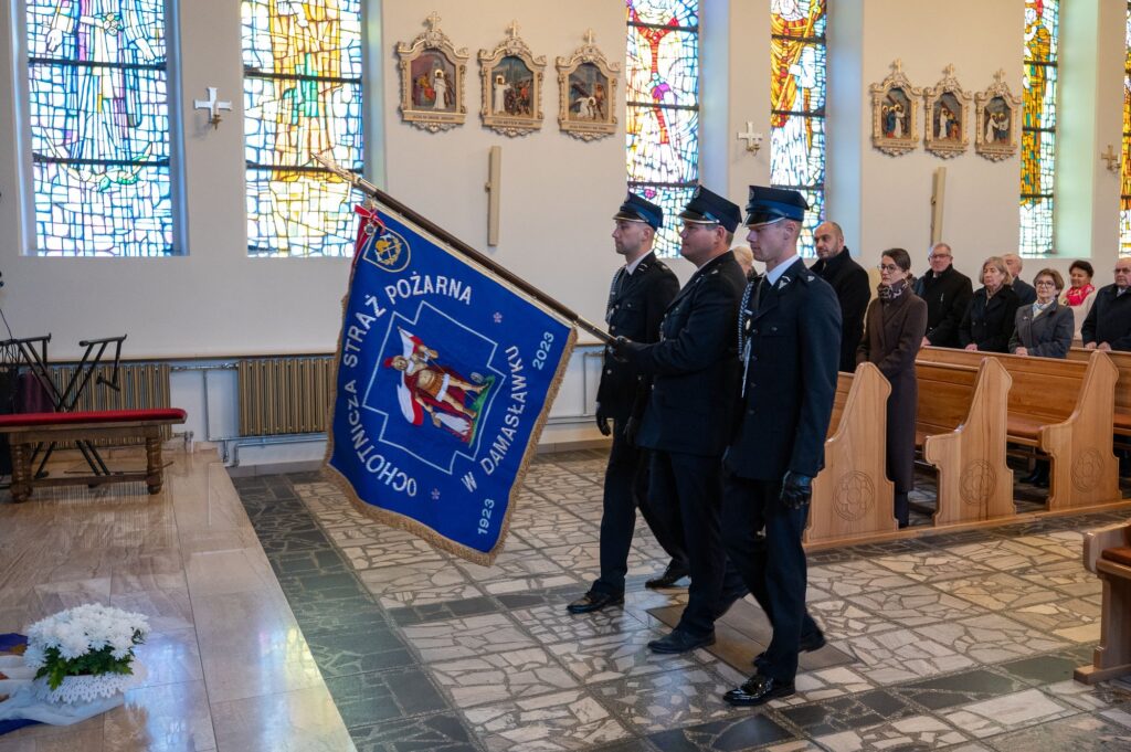 580862769_1482593193385639_6285563062532134134_n-1024x681 Święto Niepodległości - Tak obchodzili je mieszkańcy gminy Damasławek [ZDJĘCIA]