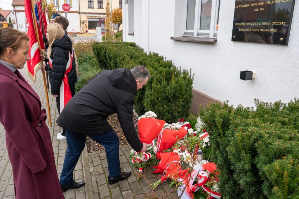 582097890_1482592346719057_3779948891523140441_n-1024x681 Święto Niepodległości - Tak obchodzili je mieszkańcy gminy Damasławek [ZDJĘCIA]