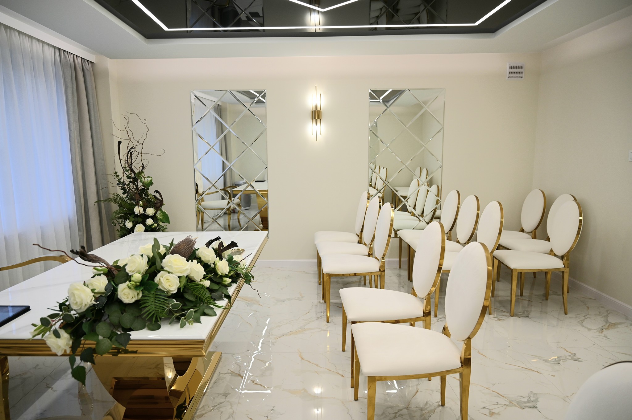 591538597_1678480113282404_6766899147508876324_n Sala Ślubów w Urzędzie Stanu Cywilnego w Mieścisku w nowej odsłonie