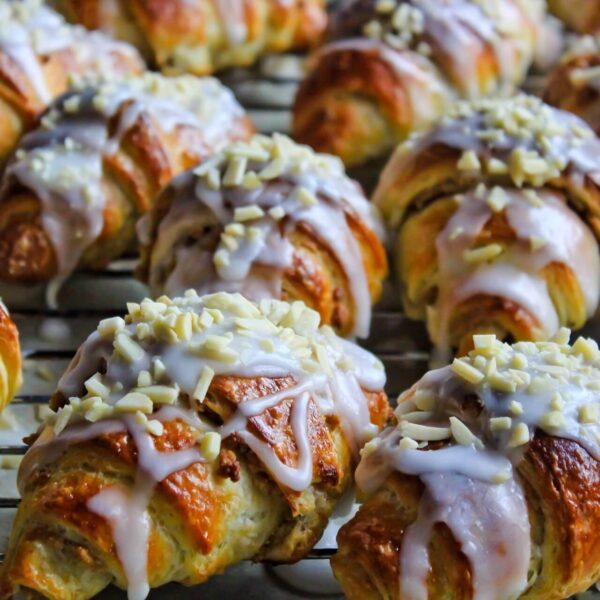 rogale-staromarcinskie-poznan-shutterstock_600534692-1-600x600 Ciekawostki