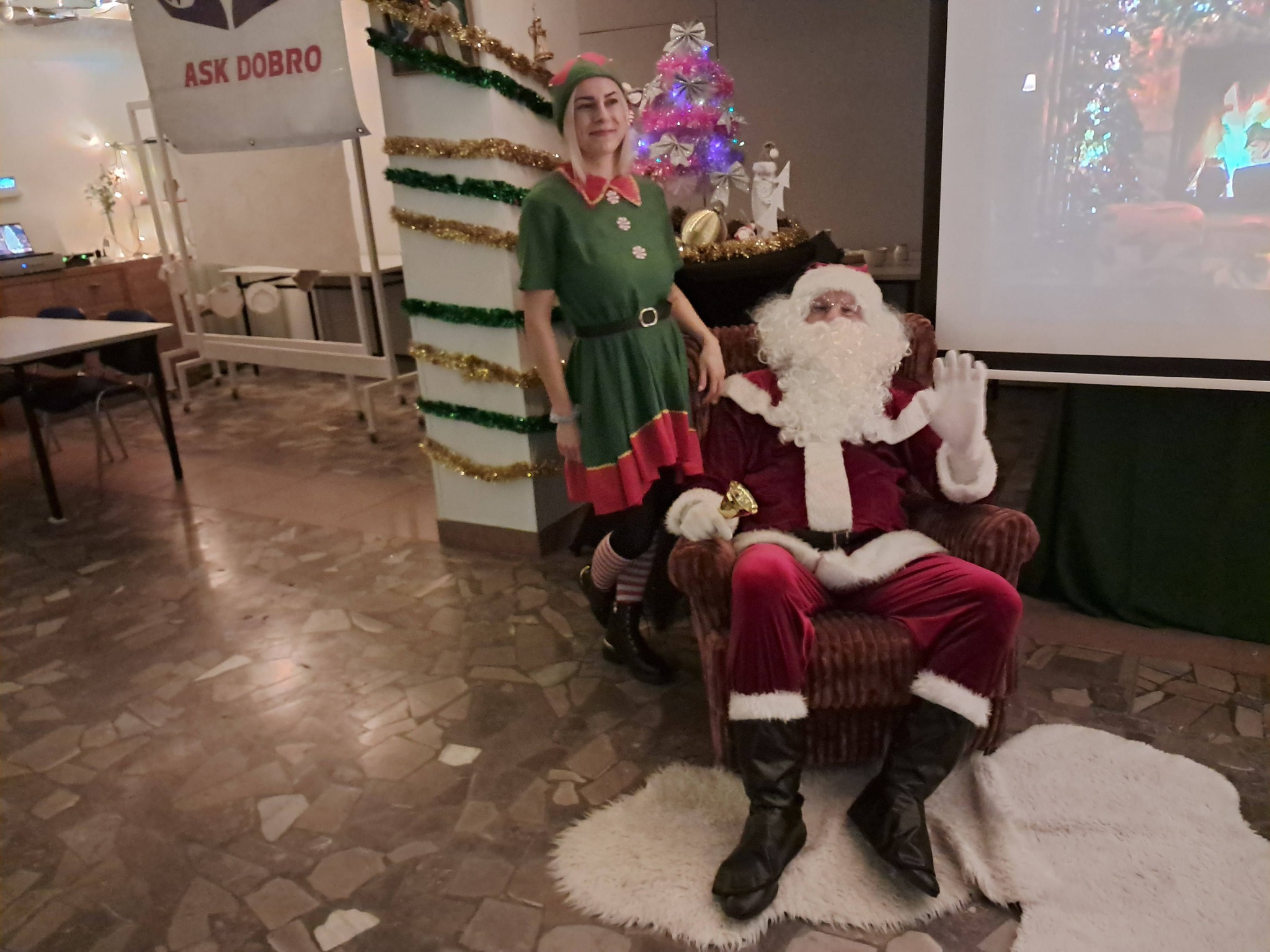 590087026_122157301922805031_3628298917957930105_n Fundacja ASK Dobro zakończyła trzecią edycję świątecznej akcji „Wszyscy jesteśmy świętymi Mikołajami”