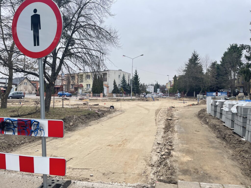 IMG_4522-1024x768 Co się dzieje na ul. Reja? - Prace nabrały tempa... [ZDJĘCIA]