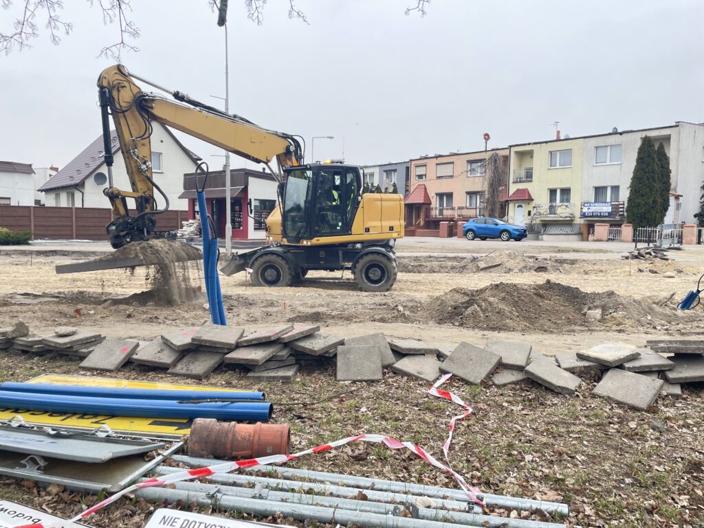 IMG_4526-1024x768 Co się dzieje na ul. Reja? - Prace nabrały tempa... [ZDJĘCIA]