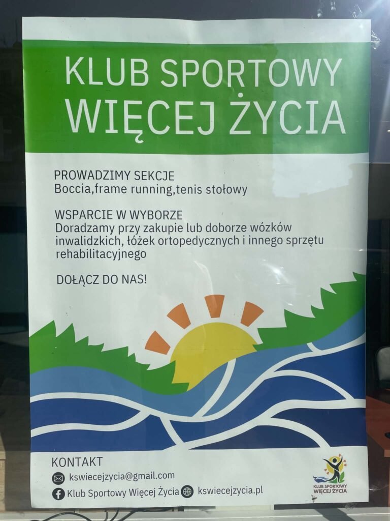 ba5da491-23bb-468c-8adc-dfe24a1db727-768x1024 Moc sportu bez granic. Klub sportowy "Więcej życia" otwiera swoją siedzibę w Wągrowcu.
